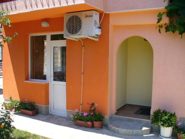 Guest House Alex Czernomorec Zewnętrze zdjęcie
